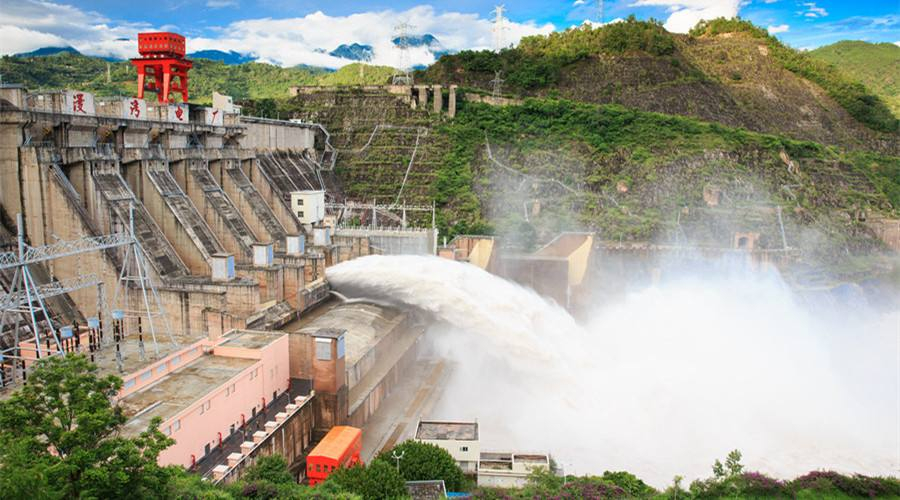 中方加大澜沧江景洪水电站下泄流量帮助下游共同应对旱情